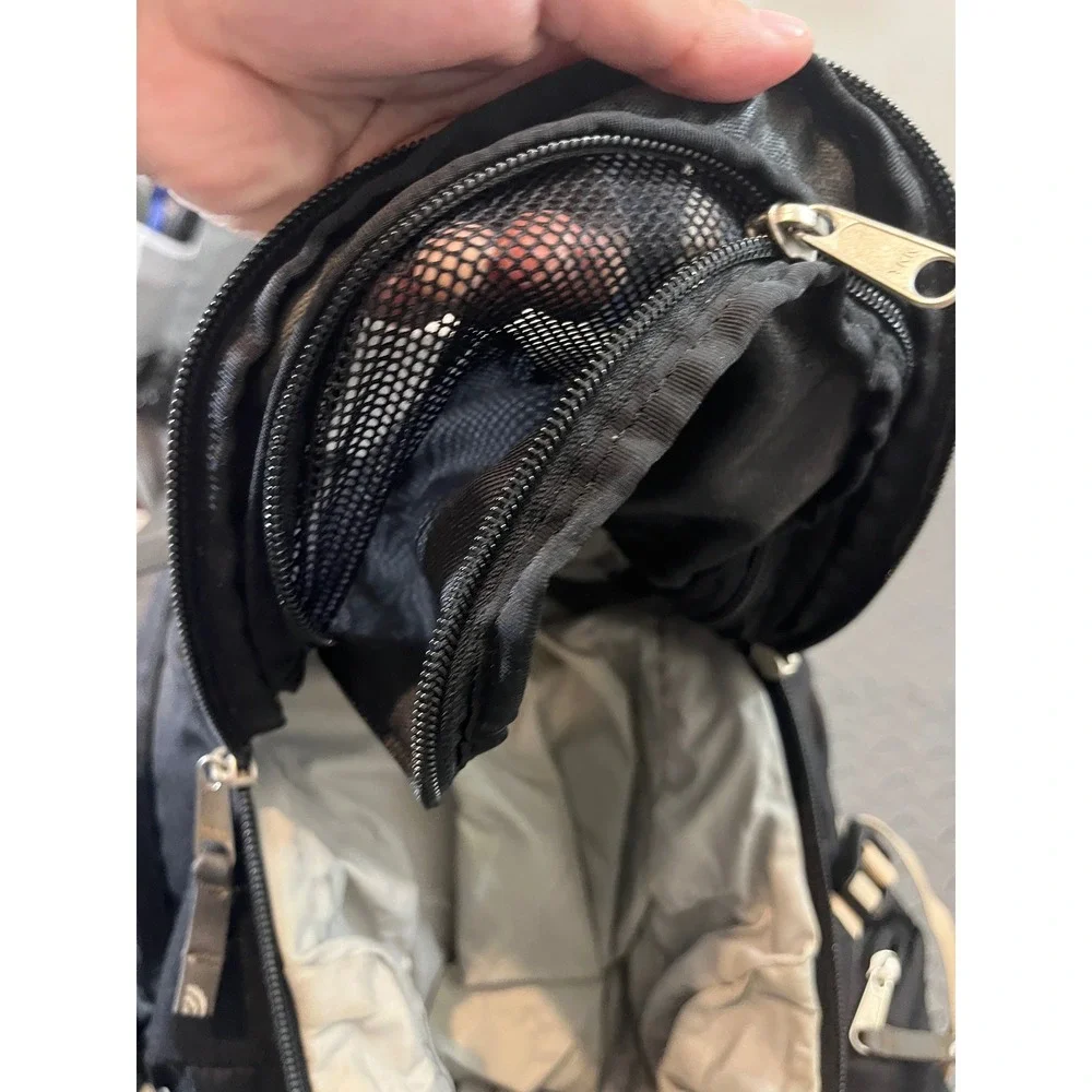 Vintage The North Face Backpack Unisex OS Black Hiking‎ Outdoor Daypack Bag